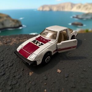1979 MATCHBOX NO.31-D MAZDA RX-7 WHITE BODY, MAZDA RX-7 BASE THIN STRIPE CAR